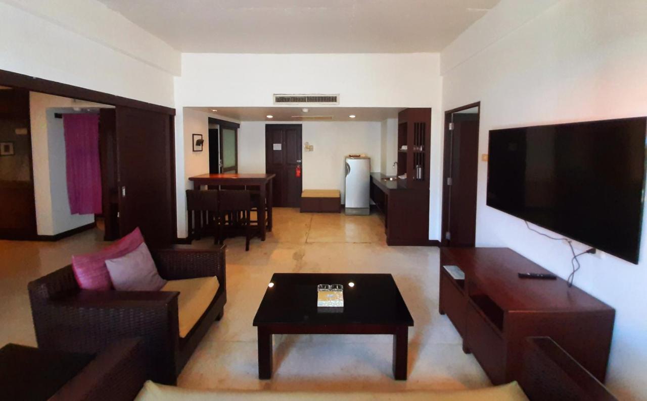 Grand Hotel Pattaja Kültér fotó